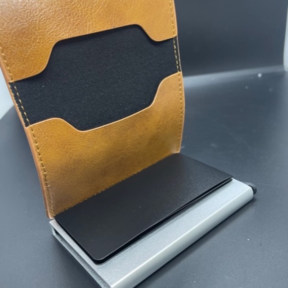 Slim Brown Yellow Men's Mini Pop Up RFID Leather Wallet Brand New - Picture 3 of 5